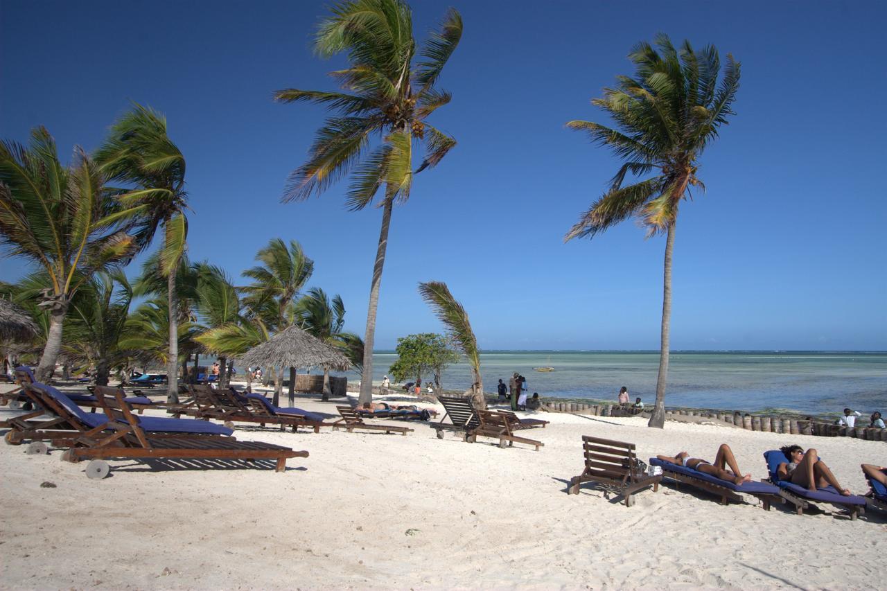 Hotel Jumbo Watamu Esterno foto
