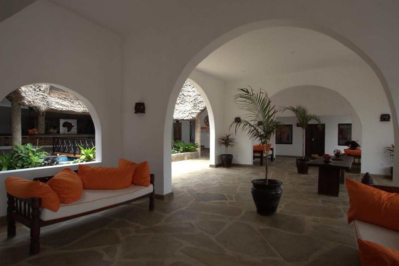 Hotel Jumbo Watamu Esterno foto