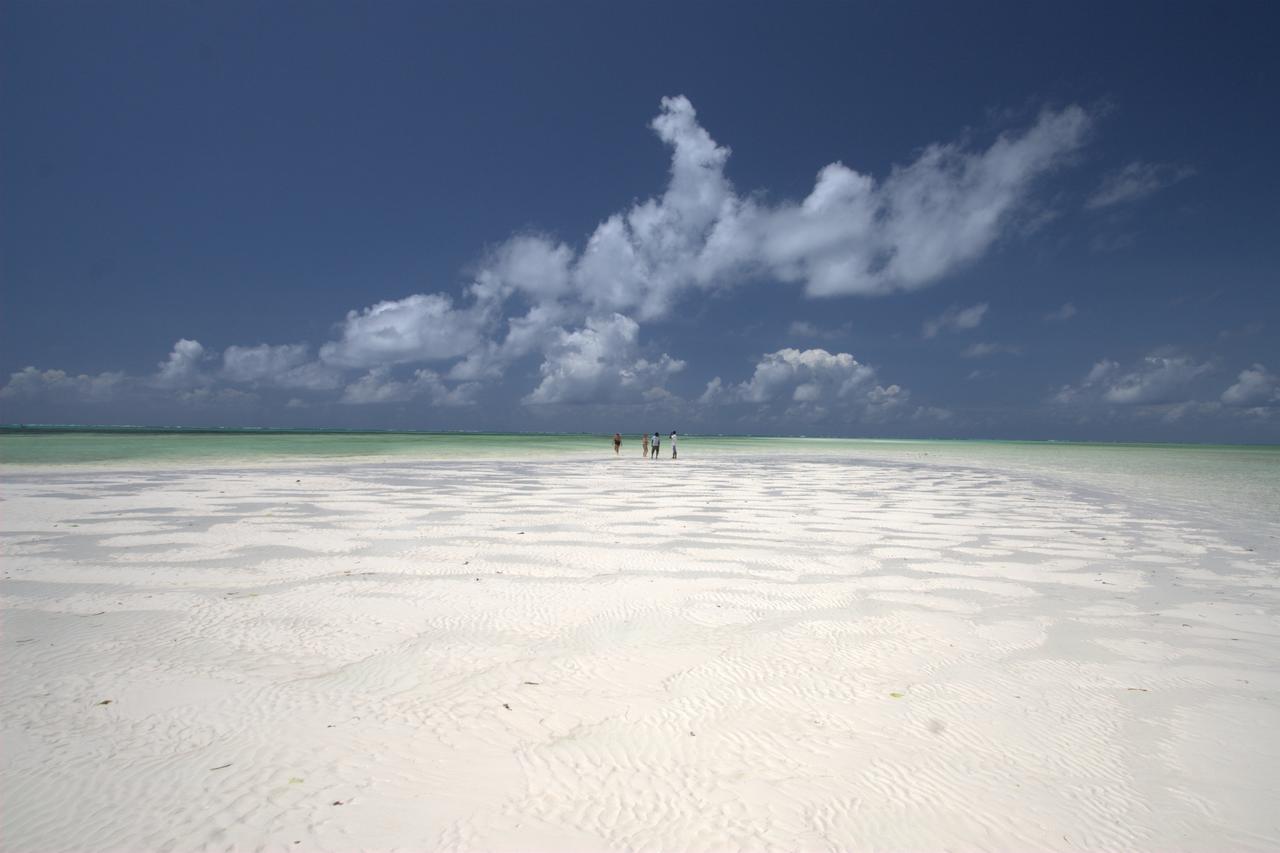 Hotel Jumbo Watamu Esterno foto