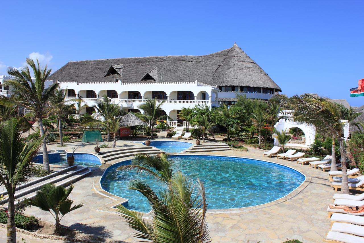 Hotel Jumbo Watamu Esterno foto