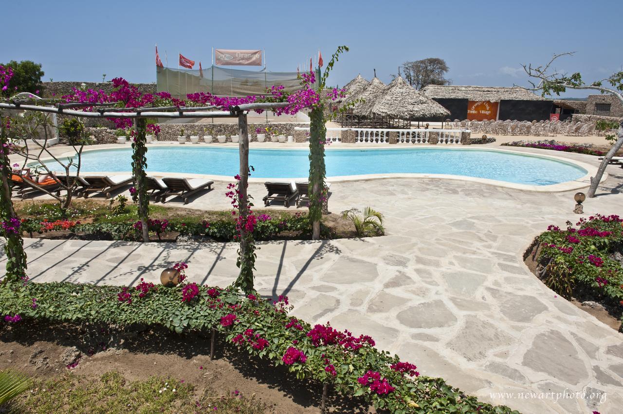Hotel Jumbo Watamu Esterno foto