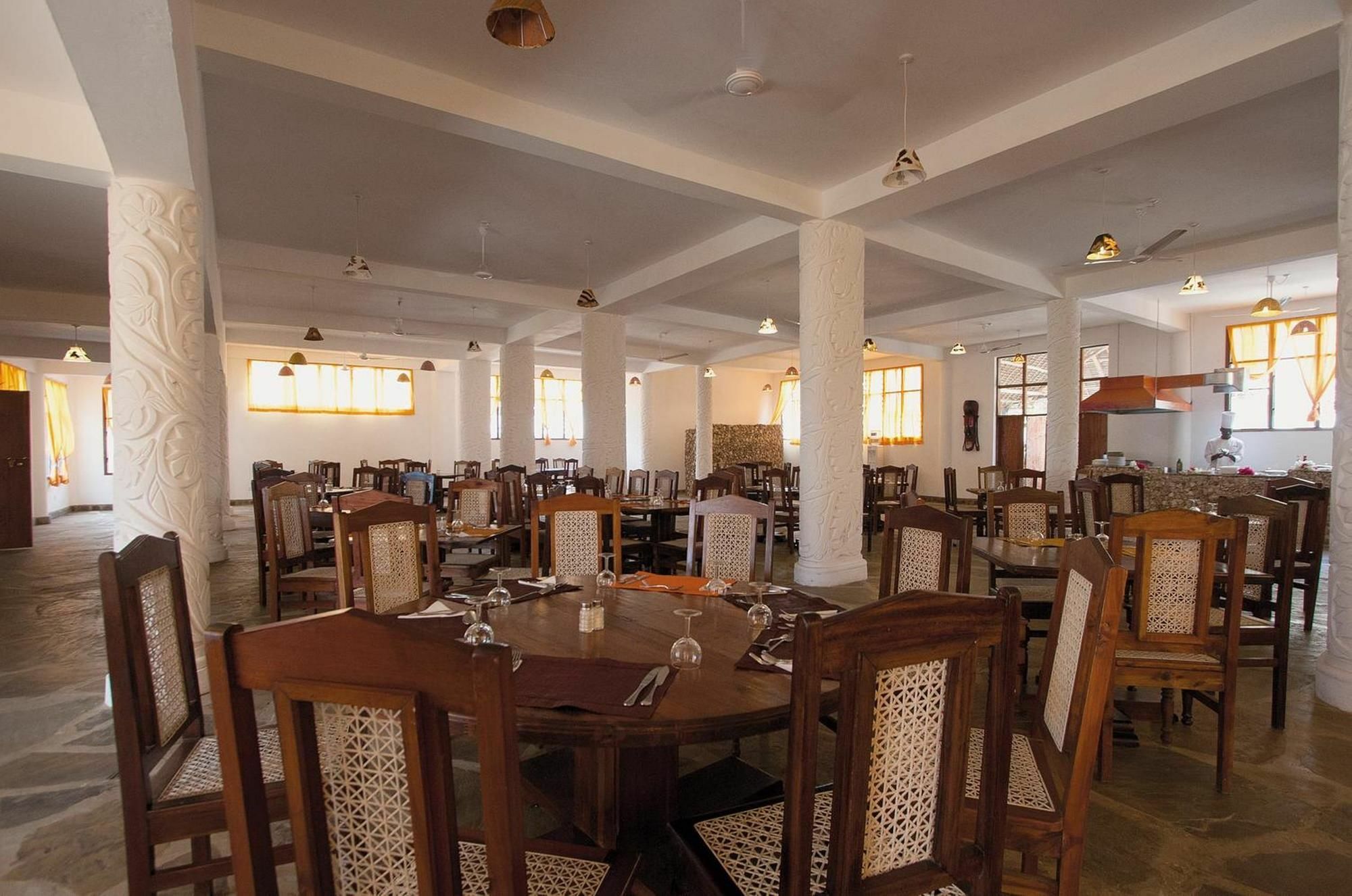 Hotel Jumbo Watamu Esterno foto
