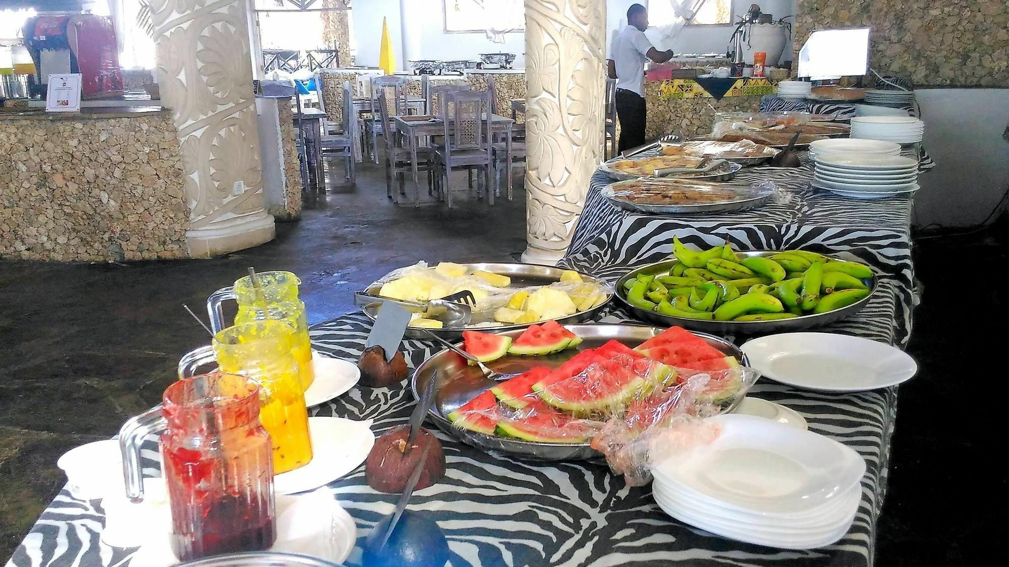 Hotel Jumbo Watamu Esterno foto